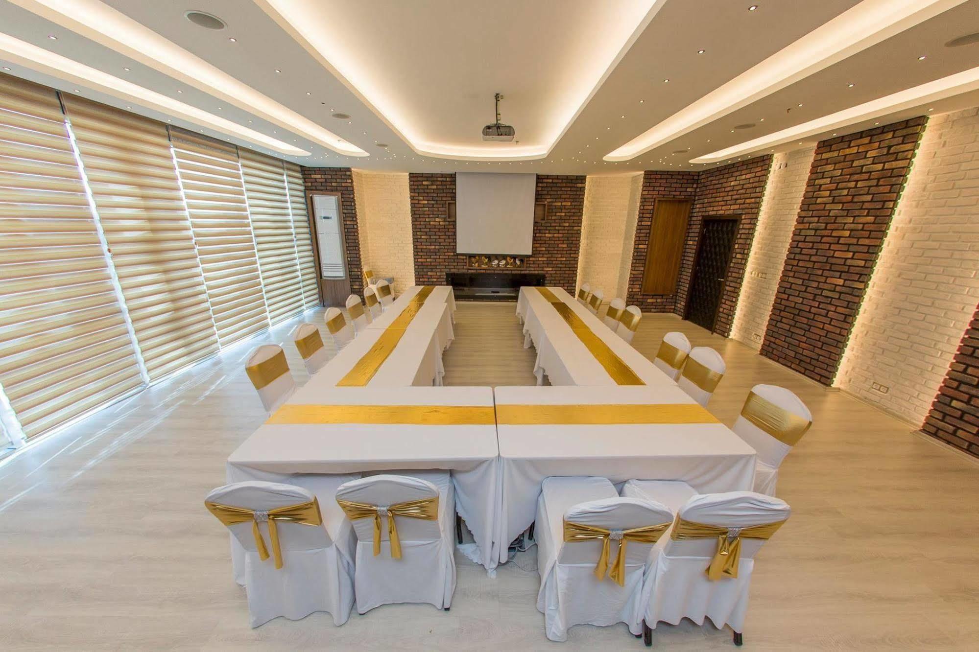 Gherdan Gold Hotel Konya Exteriör bild