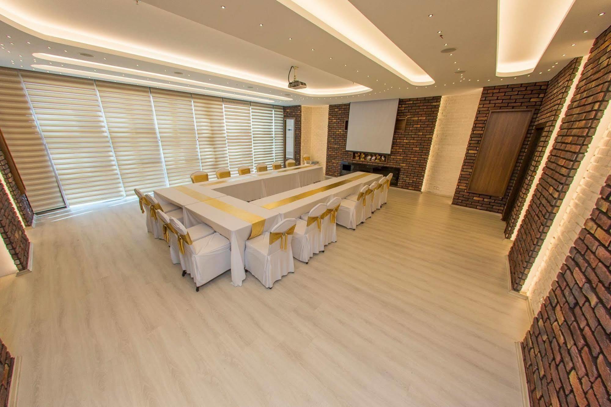 Gherdan Gold Hotel Konya Exteriör bild